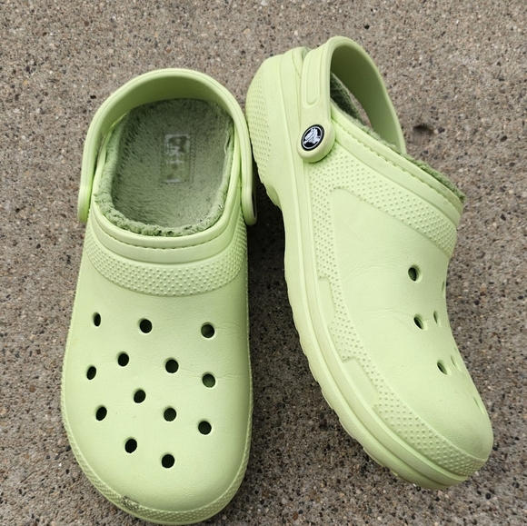 Crocs Insulated Sandals Men's Size 12 - Picture 6 of 10